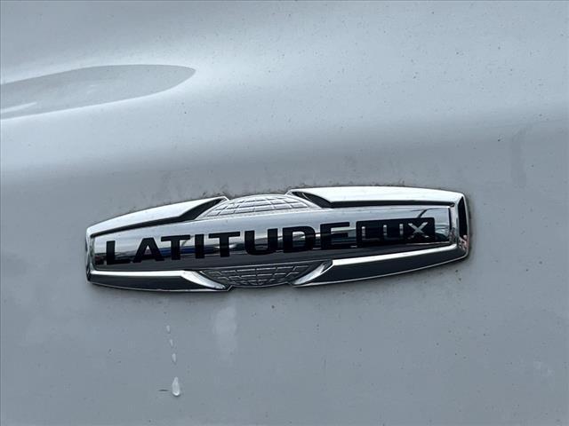 used 2022 Jeep Compass car, priced at $24,990