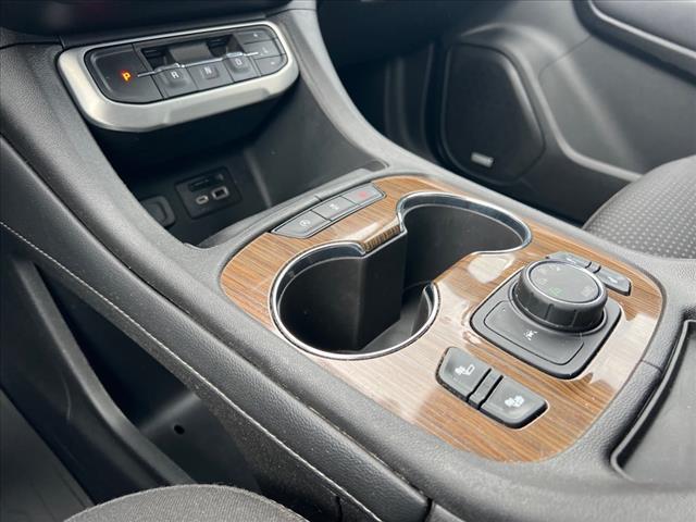 used 2023 GMC Acadia car, priced at $30,990