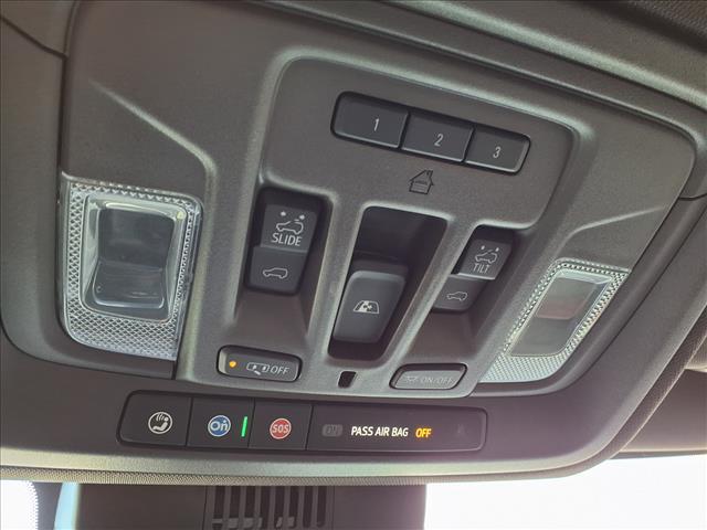 used 2022 GMC Sierra 1500 car, priced at $49,990