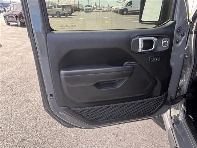 used 2021 Jeep Gladiator car, priced at $33,990