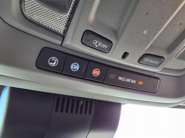used 2024 GMC Sierra 1500 car, priced at $34,990