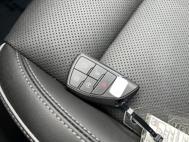 used 2023 Buick Envision car, priced at $29,990