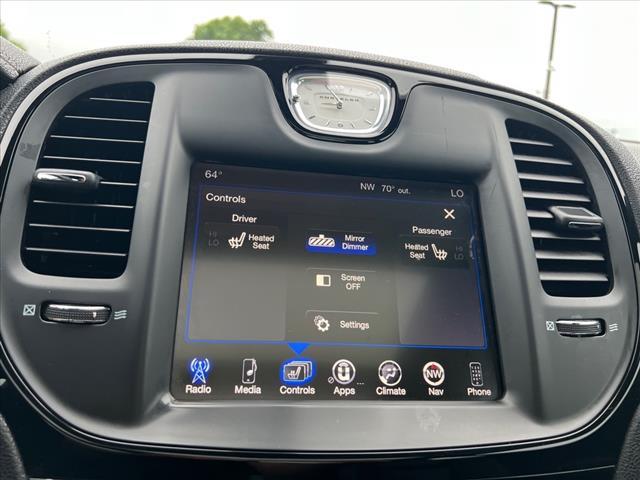 used 2016 Chrysler 300 car