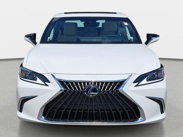used 2022 Lexus ES 300h car, priced at $37,981