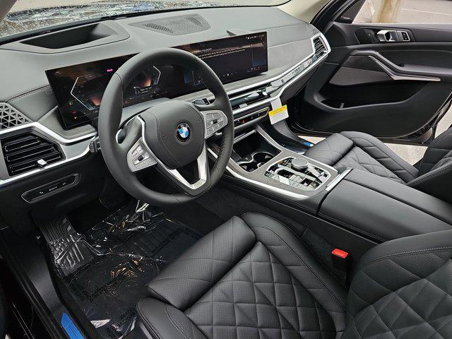 new 2025 BMW X7 car, priced at $94,275