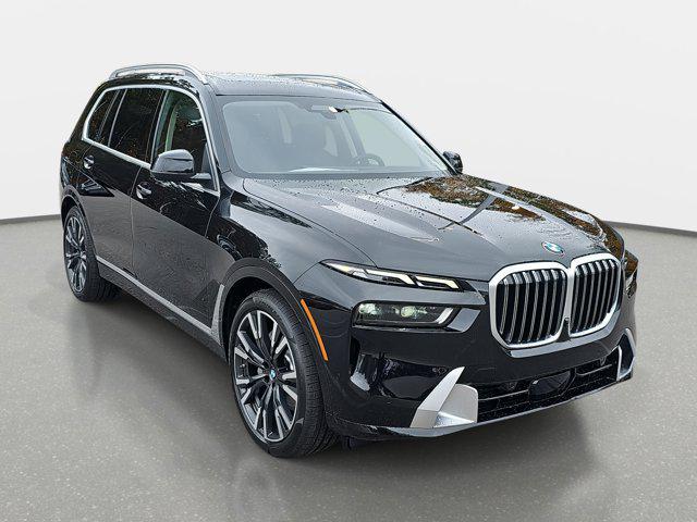 new 2025 BMW X7 car, priced at $94,275