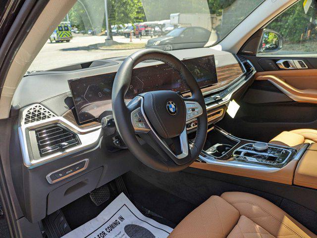 new 2025 BMW X7 car, priced at $93,425