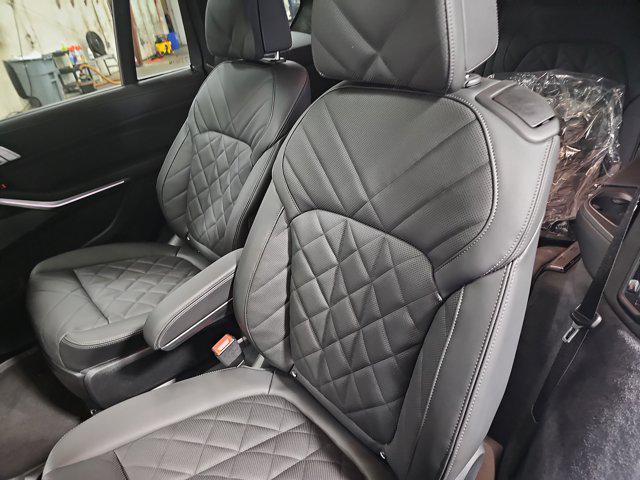 new 2026 BMW X7 car, priced at $101,845