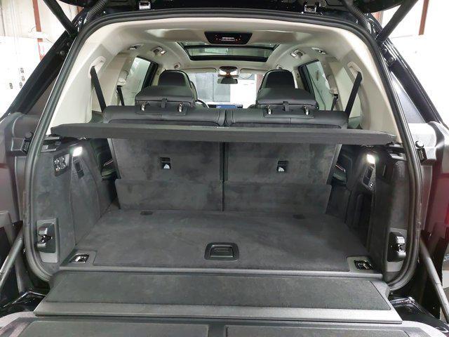new 2026 BMW X7 car, priced at $96,295