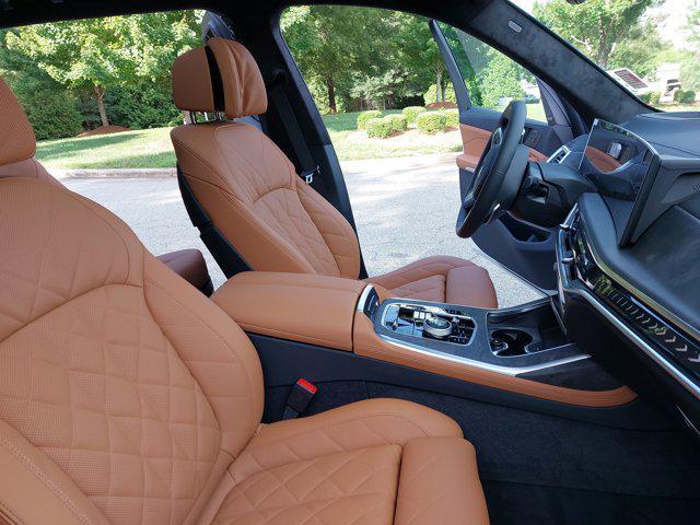 new 2026 BMW X7 car, priced at $100,545