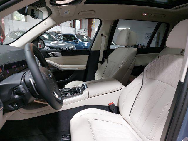 new 2026 BMW X7 car, priced at $99,545