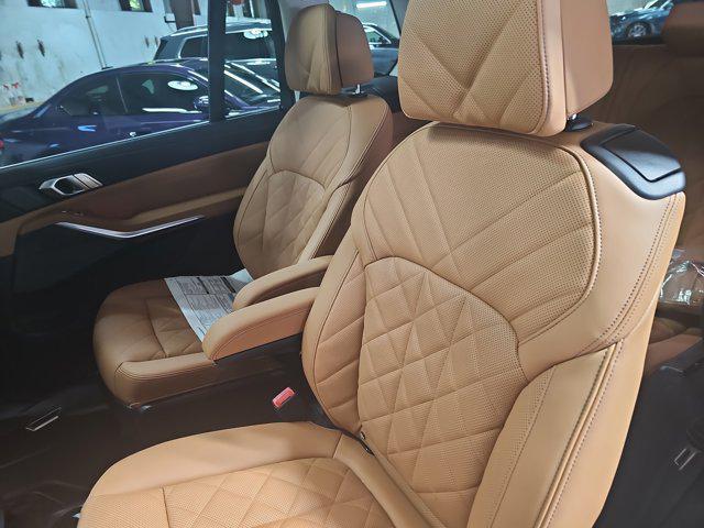 new 2026 BMW X7 car, priced at $97,785