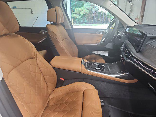 new 2026 BMW X7 car, priced at $97,785