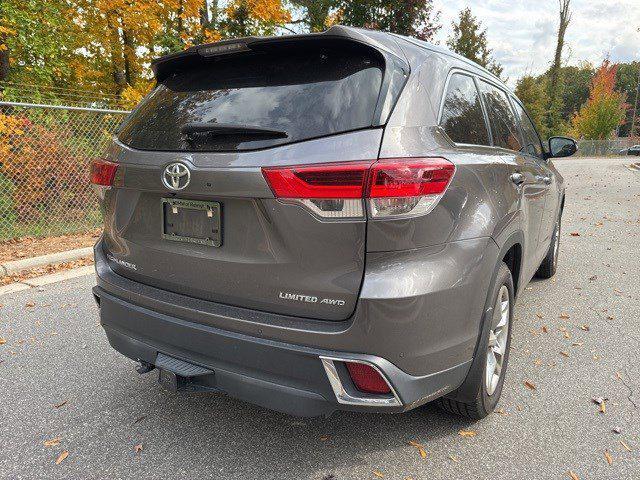 used 2017 Toyota Highlander car, priced at $24,872