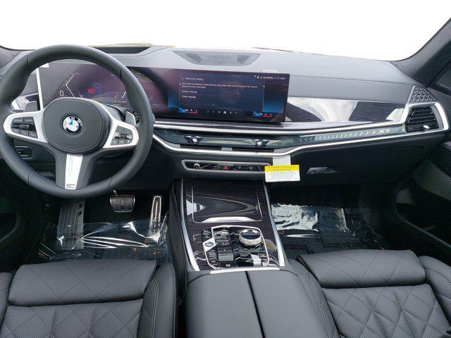 new 2026 BMW X7 car, priced at $98,685