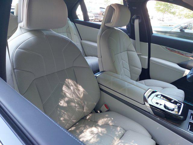 new 2025 BMW 760 car, priced at $140,285