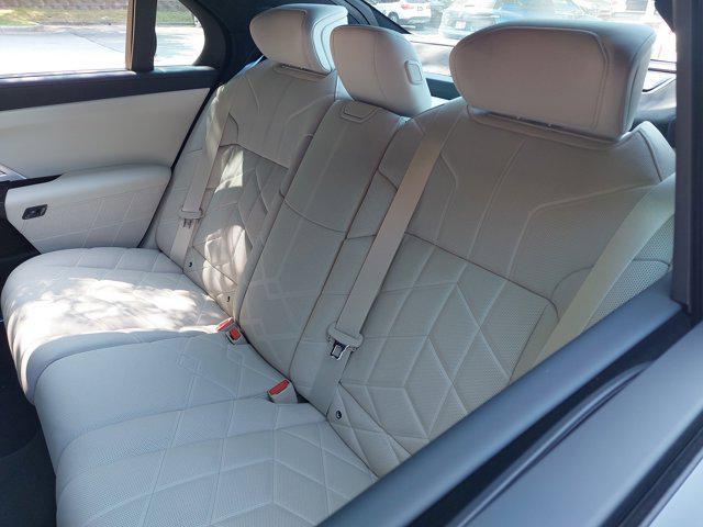 new 2025 BMW 760 car, priced at $140,285