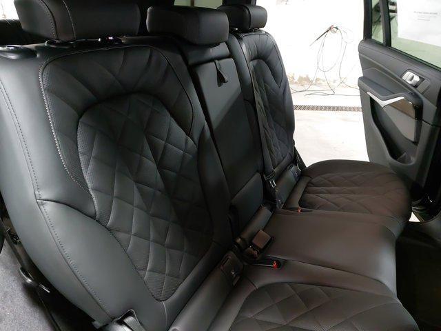 new 2026 BMW X7 car, priced at $99,575