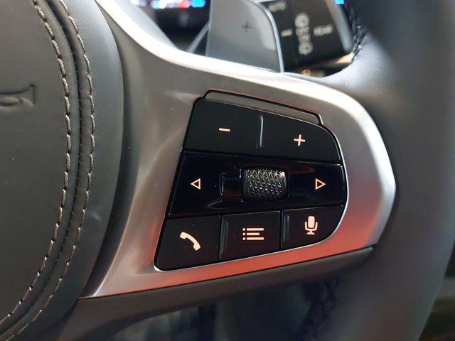 new 2026 BMW X7 car, priced at $99,575