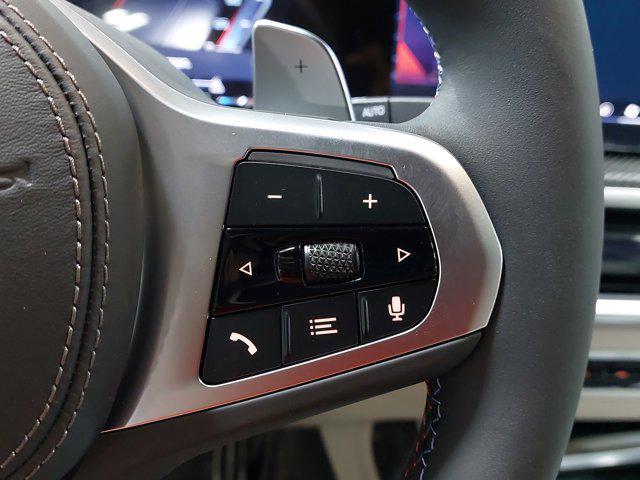 new 2026 BMW X7 car, priced at $124,725