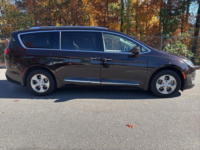 used 2017 Chrysler Pacifica car, priced at $14,981