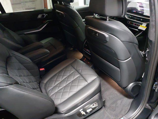 new 2026 BMW X7 car, priced at $98,285
