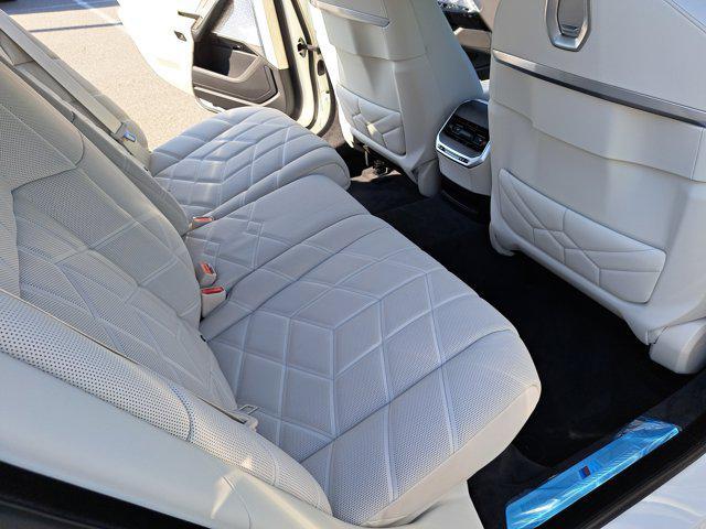 new 2025 BMW 760 car, priced at $150,685