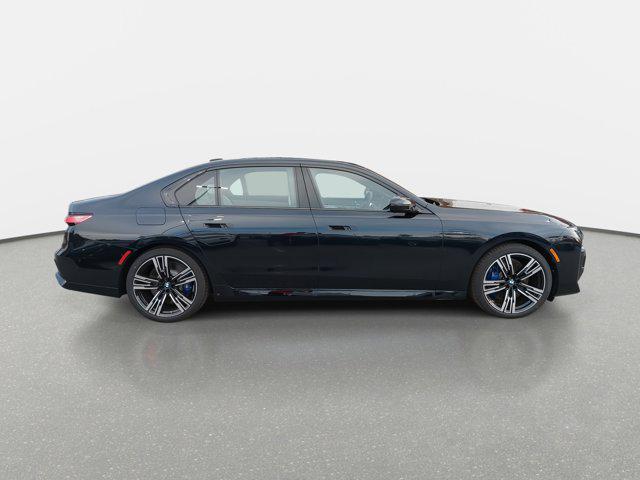 new 2025 BMW 760 car, priced at $131,080