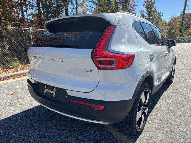 used 2020 Volvo XC40 car, priced at $25,951