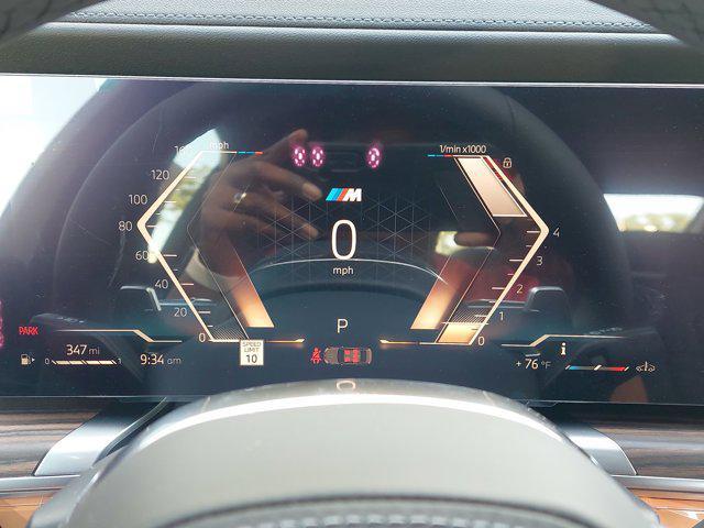 new 2025 BMW 760 car, priced at $137,285