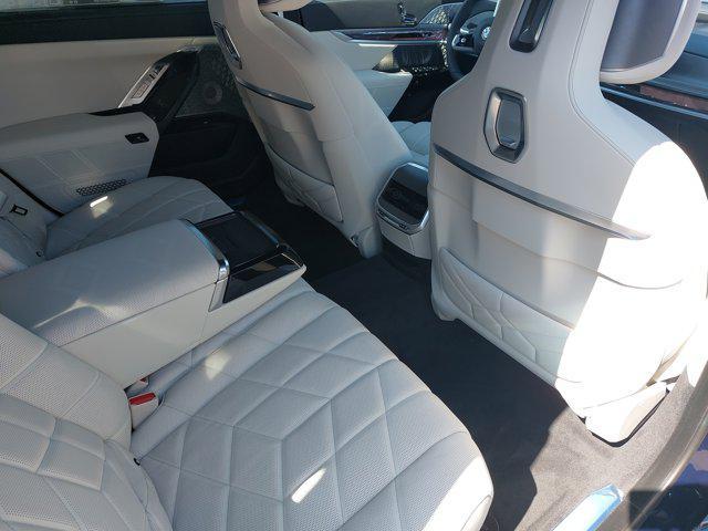 new 2025 BMW 760 car, priced at $151,385