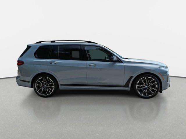 new 2025 BMW X7 car, priced at $123,725