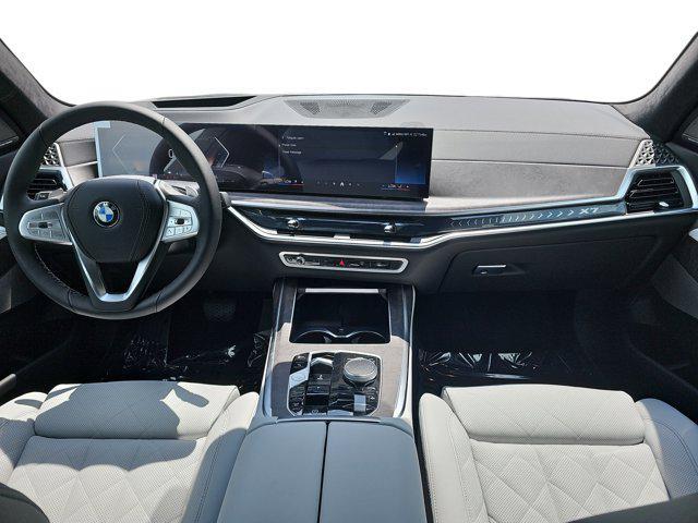 new 2026 BMW X7 car, priced at $94,335