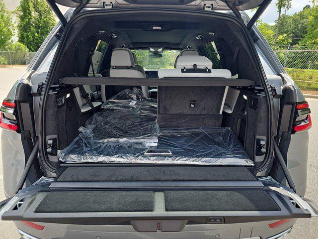 new 2026 BMW X7 car, priced at $94,335