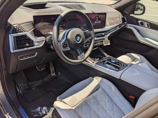 new 2025 BMW X7 car, priced at $98,525