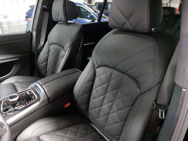 new 2026 BMW X7 car, priced at $99,575