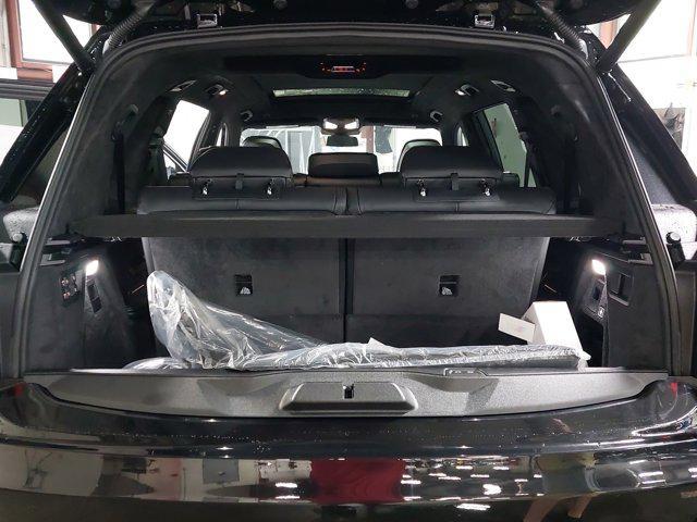 new 2026 BMW X7 car, priced at $99,575