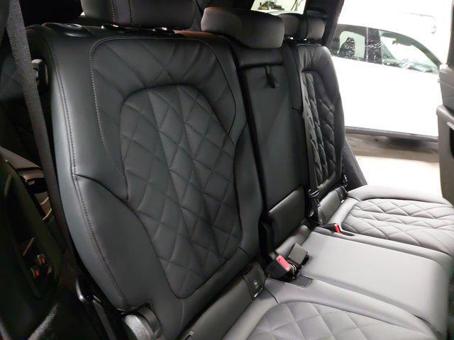 new 2026 BMW X7 car, priced at $99,575