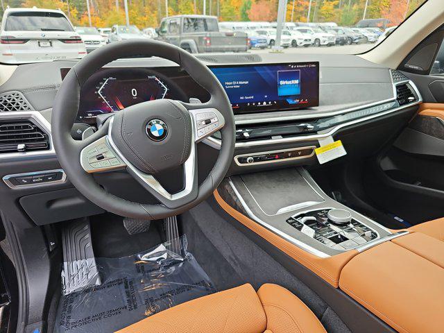 new 2025 BMW X7 car, priced at $90,925