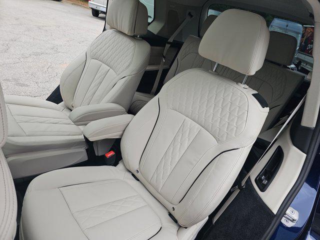 new 2026 BMW X7 car, priced at $103,135