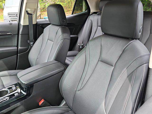 used 2021 Buick Envision car, priced at $25,482