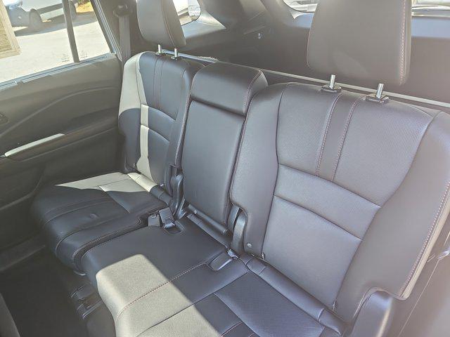 used 2023 Honda Passport car, priced at $32,321