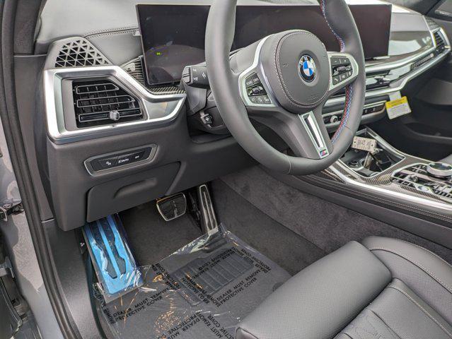 new 2025 BMW X7 car, priced at $120,325