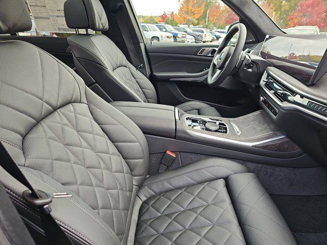 new 2026 BMW X7 car, priced at $98,885