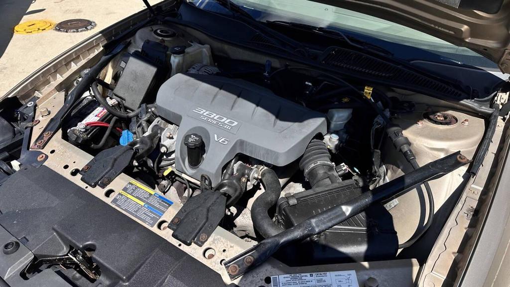 used 2005 Buick LaCrosse car, priced at $3,799