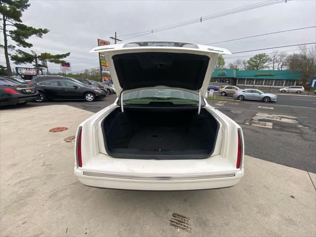 used 1998 Cadillac DeVille car, priced at $6,600