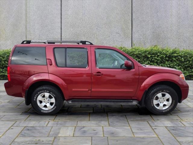 used 2006 Nissan Pathfinder car, priced at $6,999