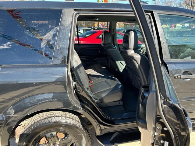 used 2003 Honda Pilot car, priced at $6,499