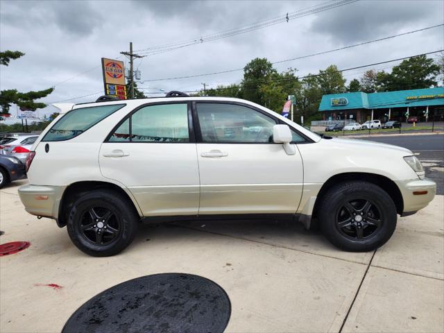 used 2000 Lexus RX 300 car, priced at $5,799