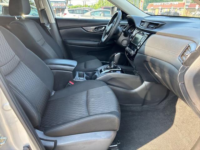 used 2019 Nissan Rogue car, priced at $17,699